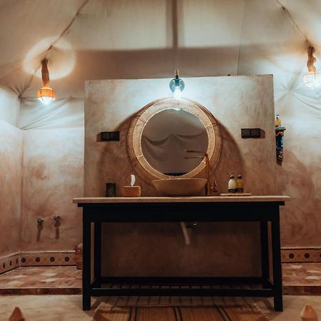 Merzouga Royal Camp Экстерьер фото