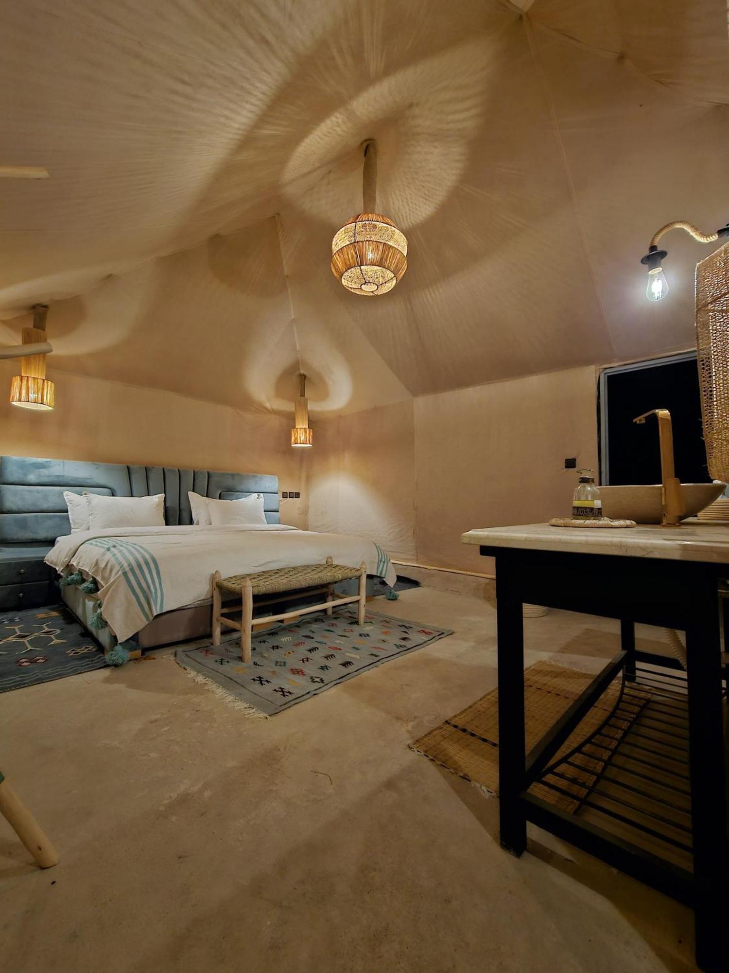 Merzouga Royal Camp Экстерьер фото