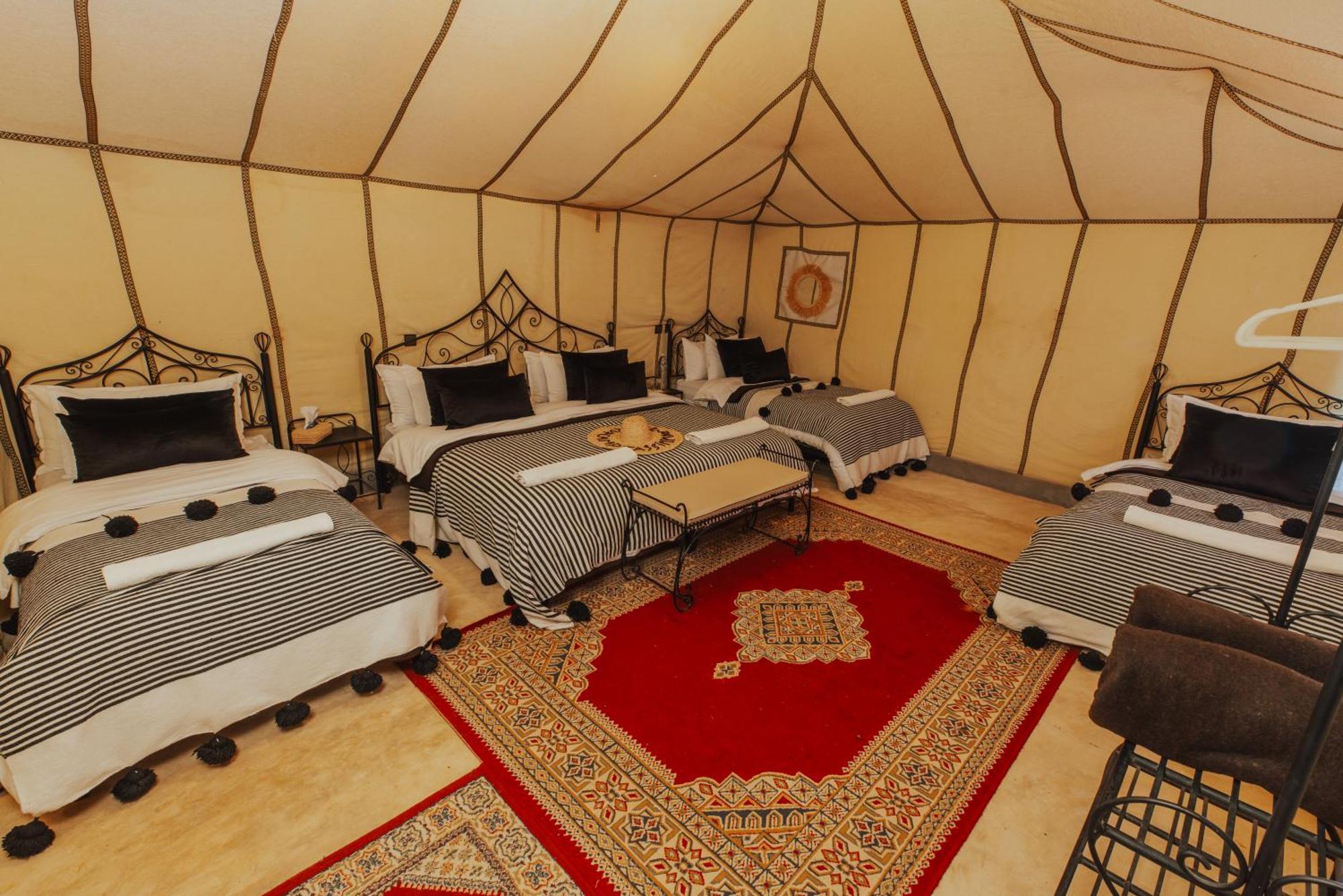 Merzouga Royal Camp Экстерьер фото