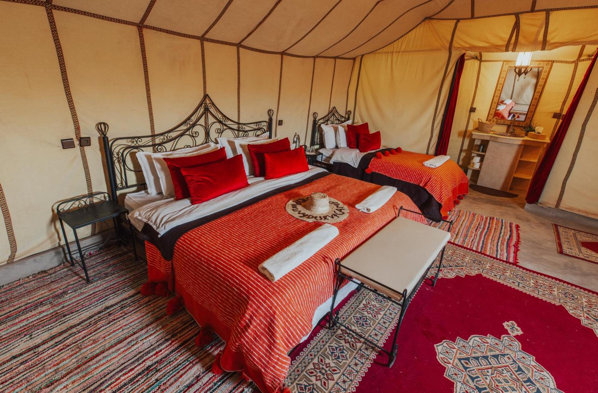 Merzouga Royal Camp Экстерьер фото