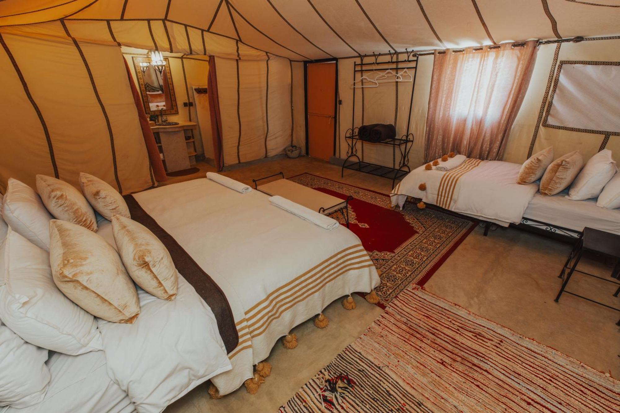 Merzouga Royal Camp Экстерьер фото