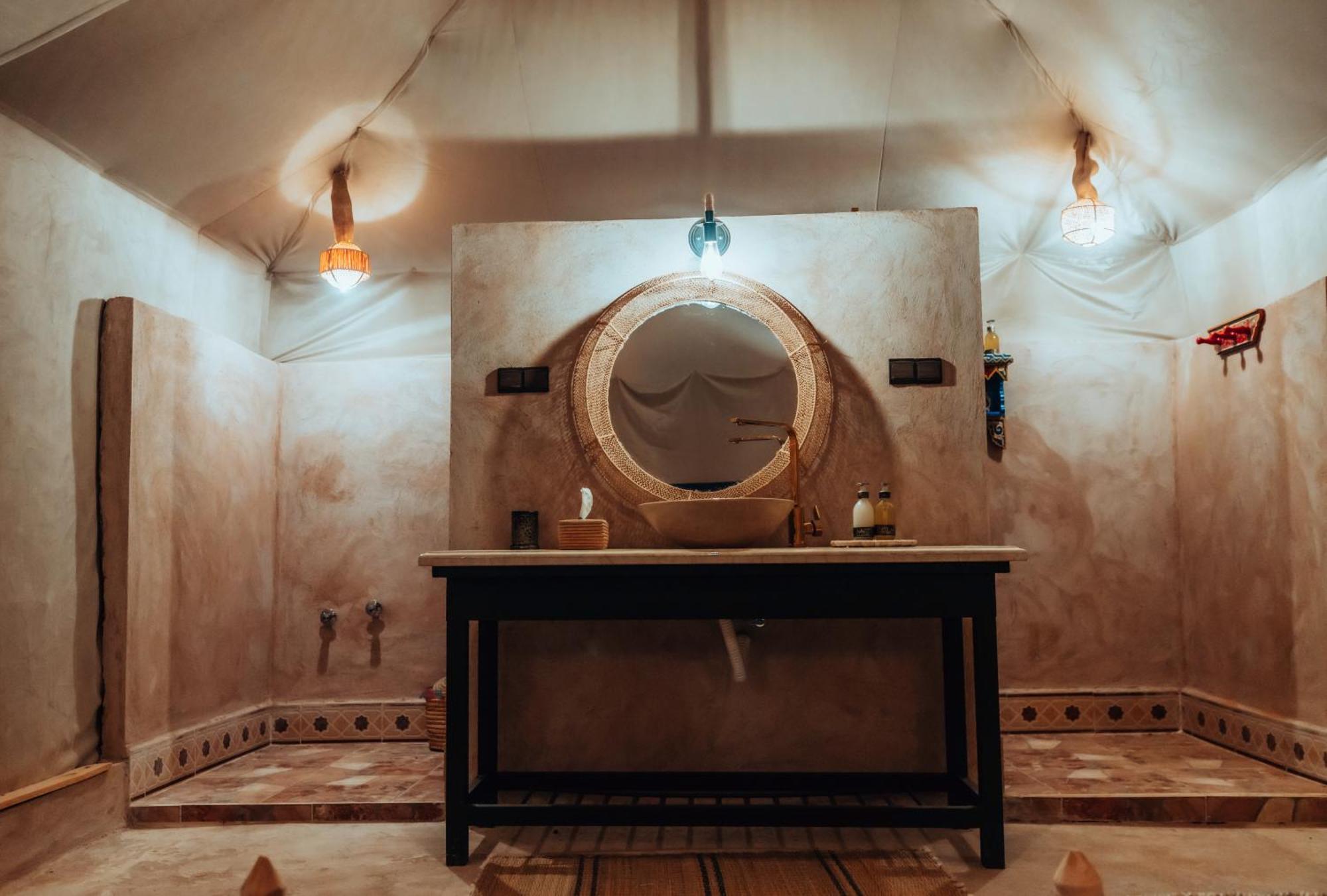 Merzouga Royal Camp Экстерьер фото