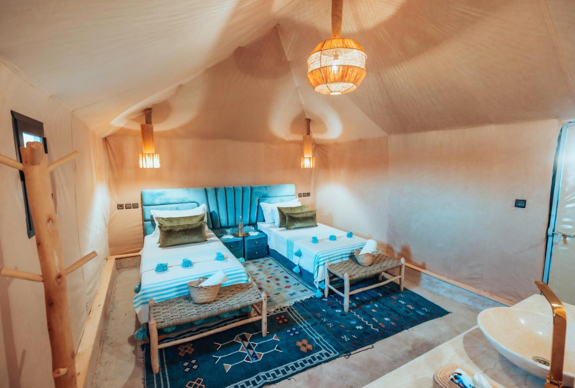 Merzouga Royal Camp Экстерьер фото